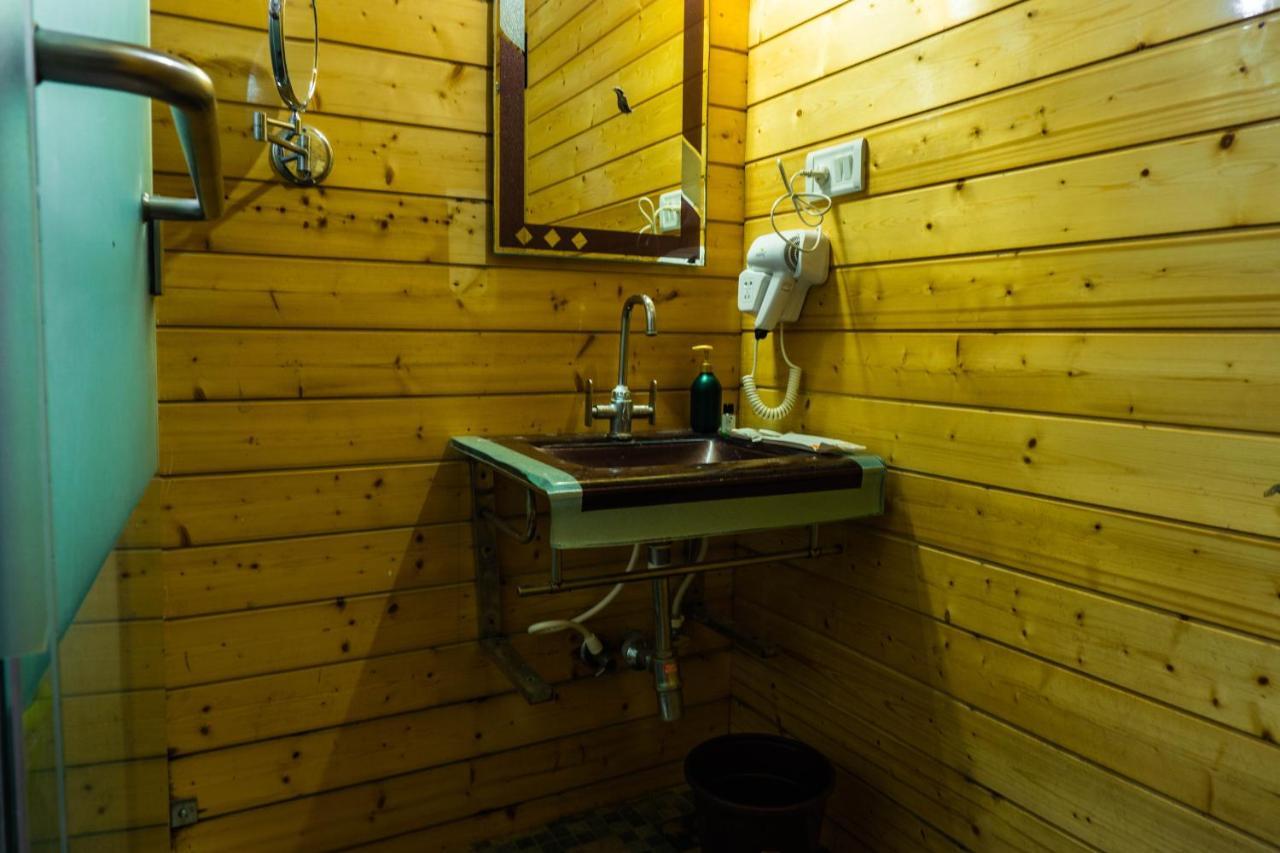 The Door To Nirvana Cottages クーヌール エクステリア 写真