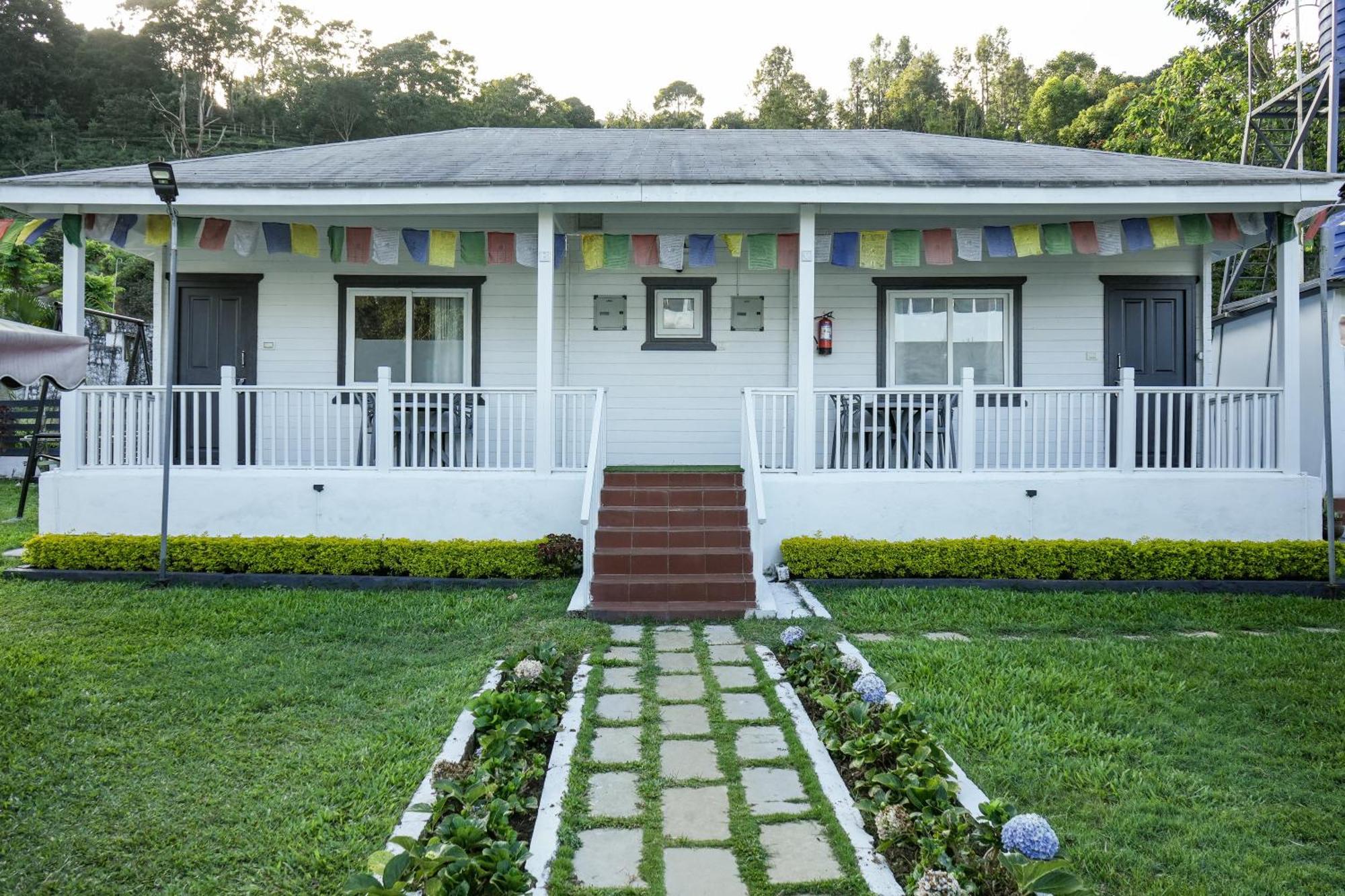 The Door To Nirvana Cottages クーヌール エクステリア 写真