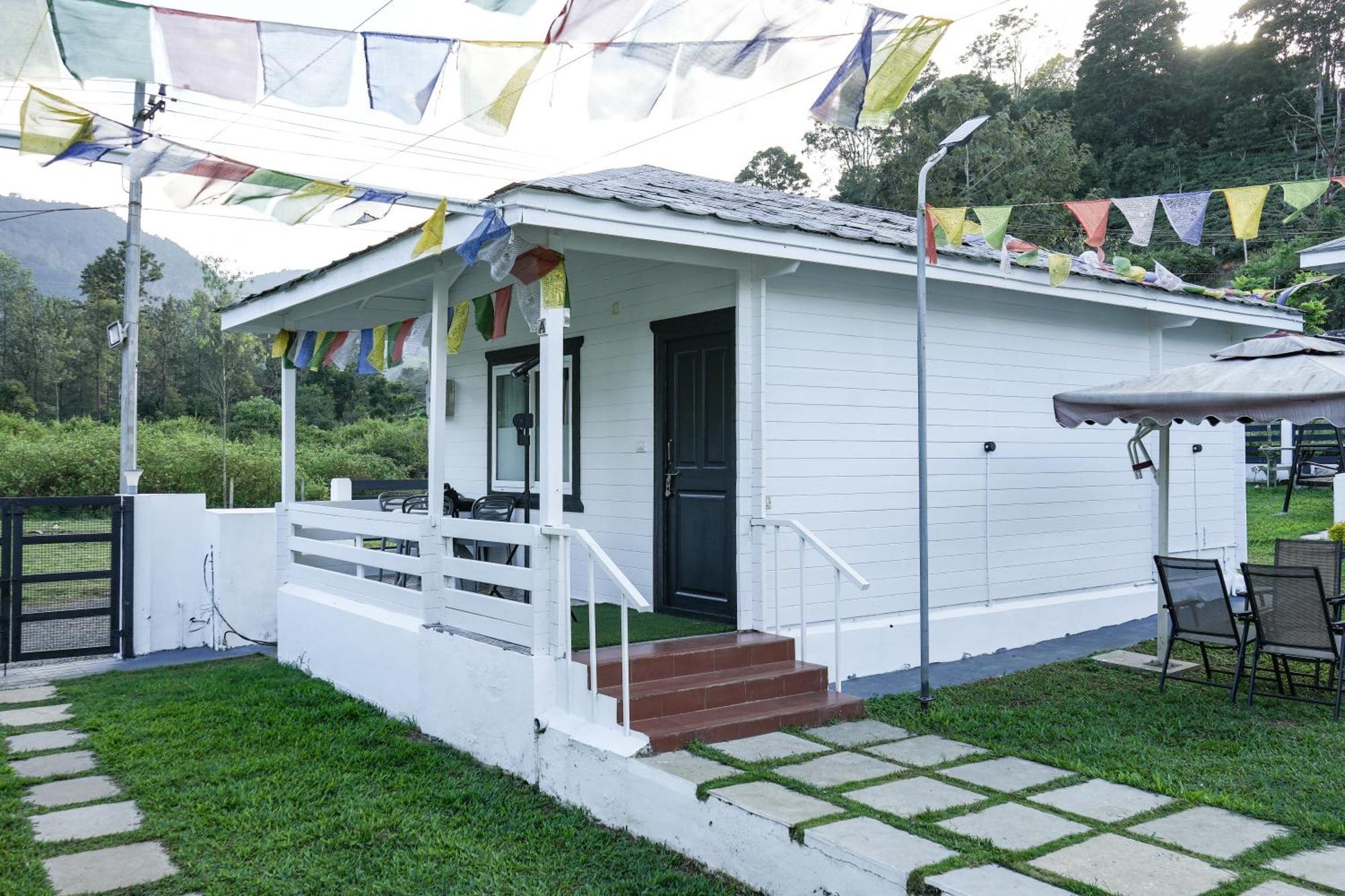 The Door To Nirvana Cottages クーヌール エクステリア 写真
