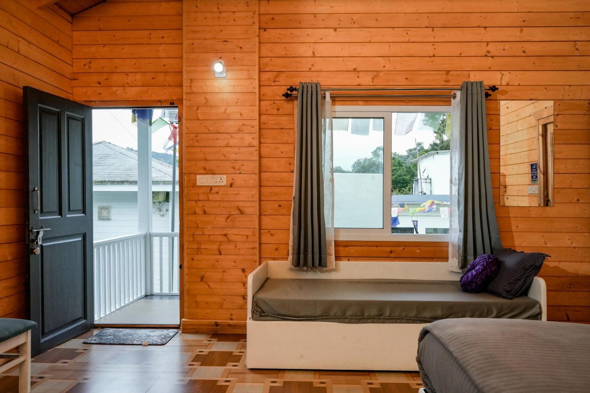 The Door To Nirvana Cottages クーヌール エクステリア 写真
