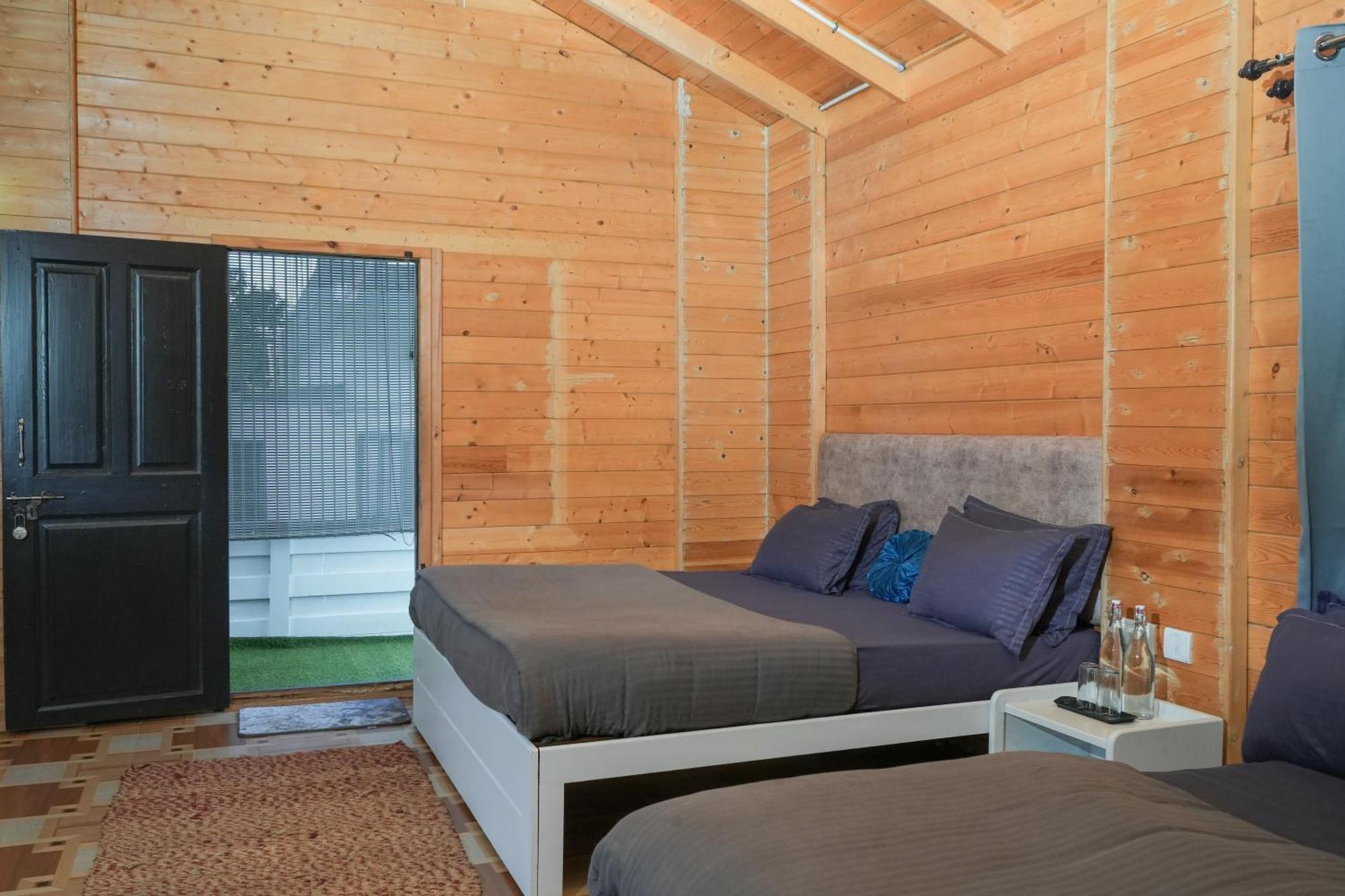 The Door To Nirvana Cottages クーヌール エクステリア 写真