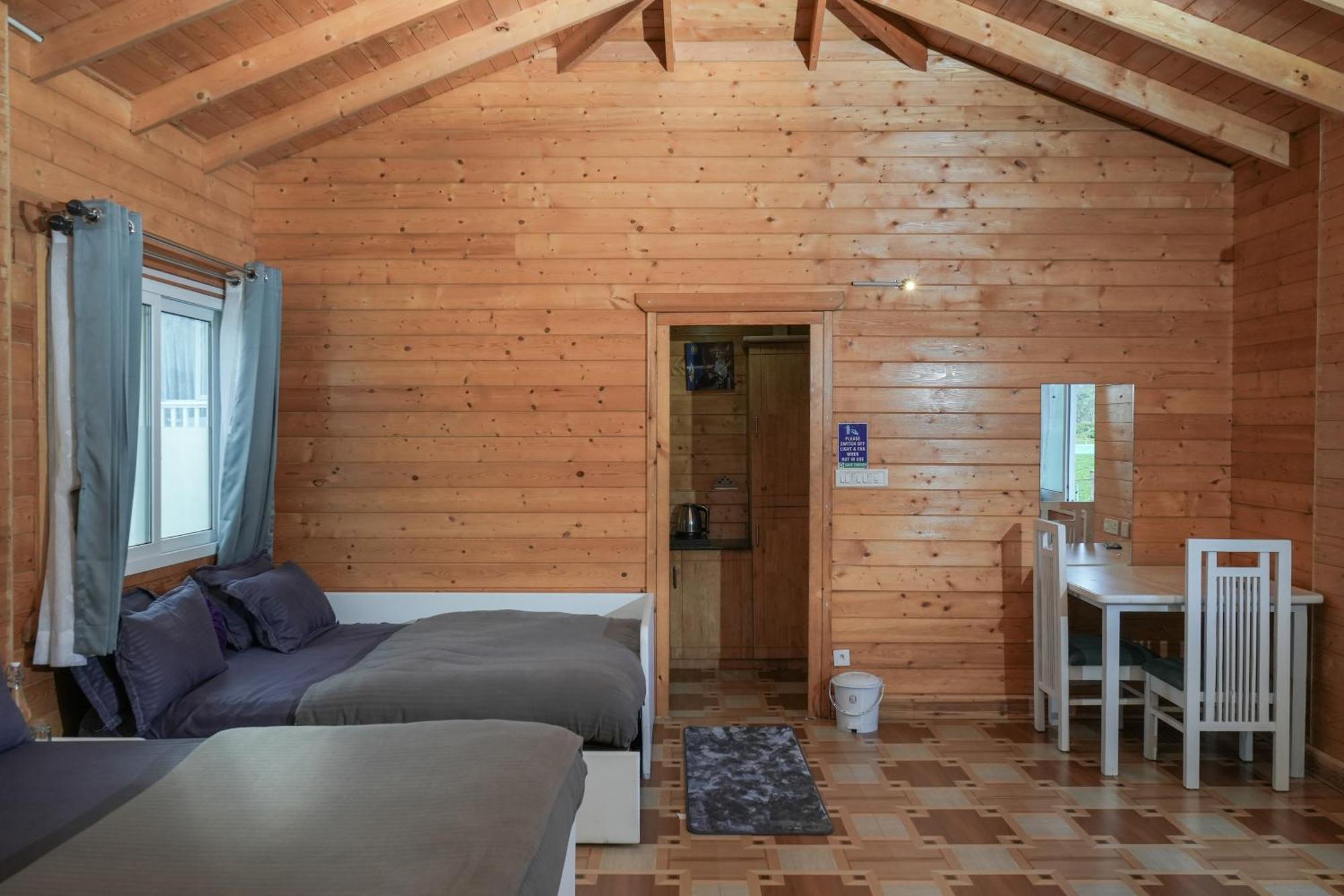 The Door To Nirvana Cottages クーヌール エクステリア 写真